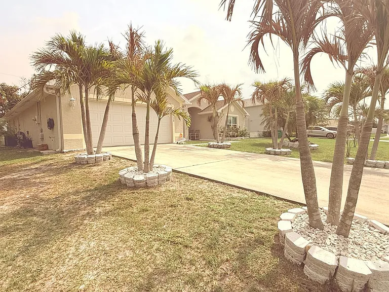 1613 SW Whipple Ave — Photo 23