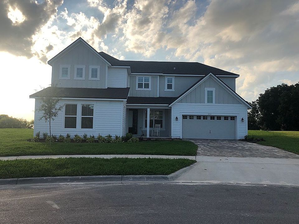1st image of 1832 Donahue Dr
