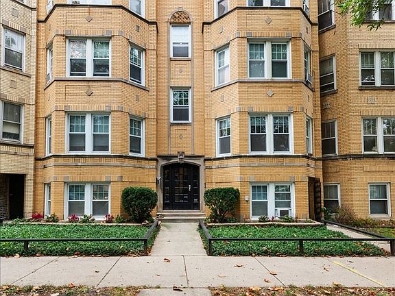 2nd image of 5428 N Campbell Ave #1N