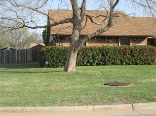 825 NW 137th St, Edmond, OK 73013