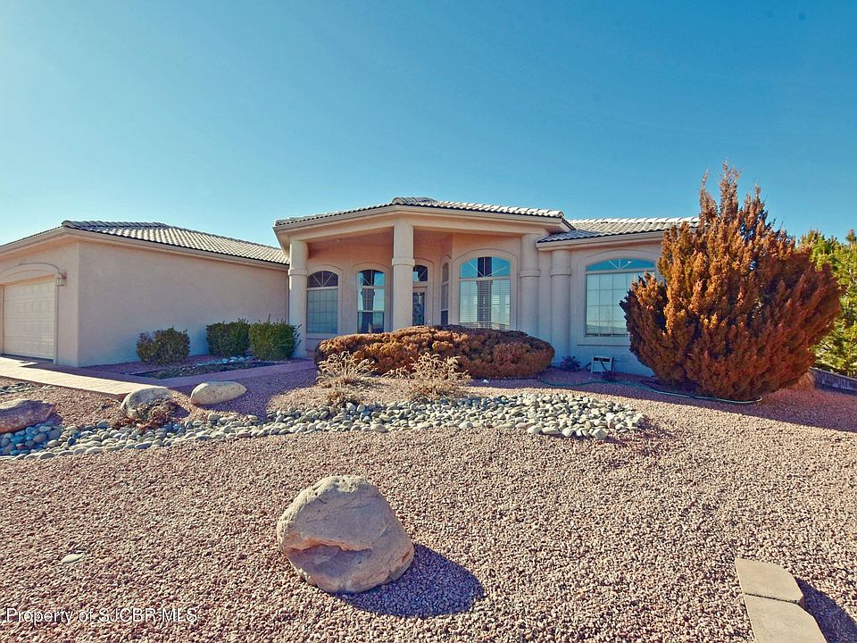 1st image of 6027 Club House Dr