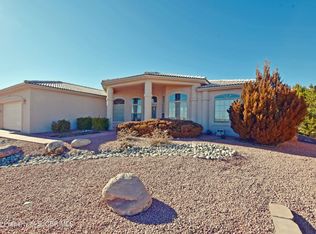 6027 Club House Dr, Farmington, NM 87402