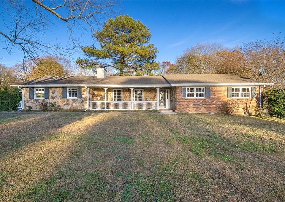 1st image of 2946 Elizabeth Ln