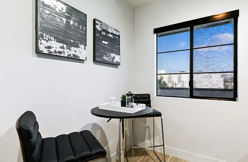 2 bed, $2,245 — Photo 4