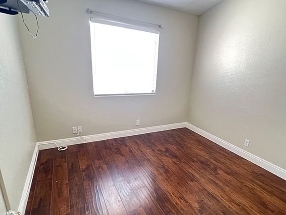 5th image of 6434 Eagle Creek Ln