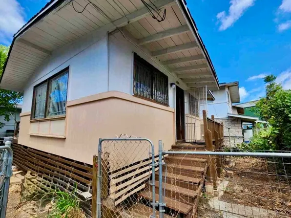 1422 Pua Ln #A, Honolulu, HI 96817