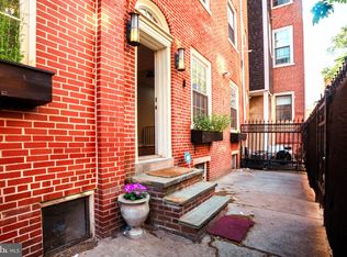 900 Pine St APT 1R, Philadelphia, PA 19107