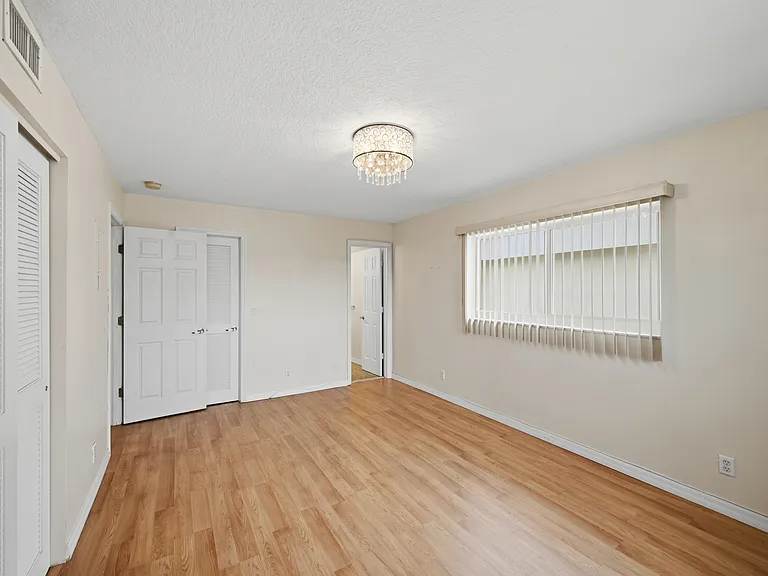 130 NE 26th Ave #4090 — Photo 15