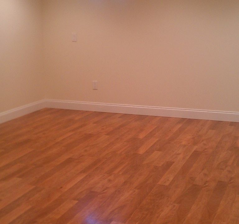 2nd image of 150 Mayfair Dr N