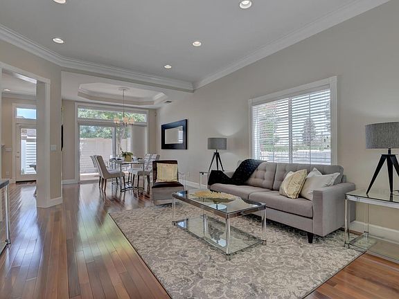 3rd image of 1803 Henning Pl
