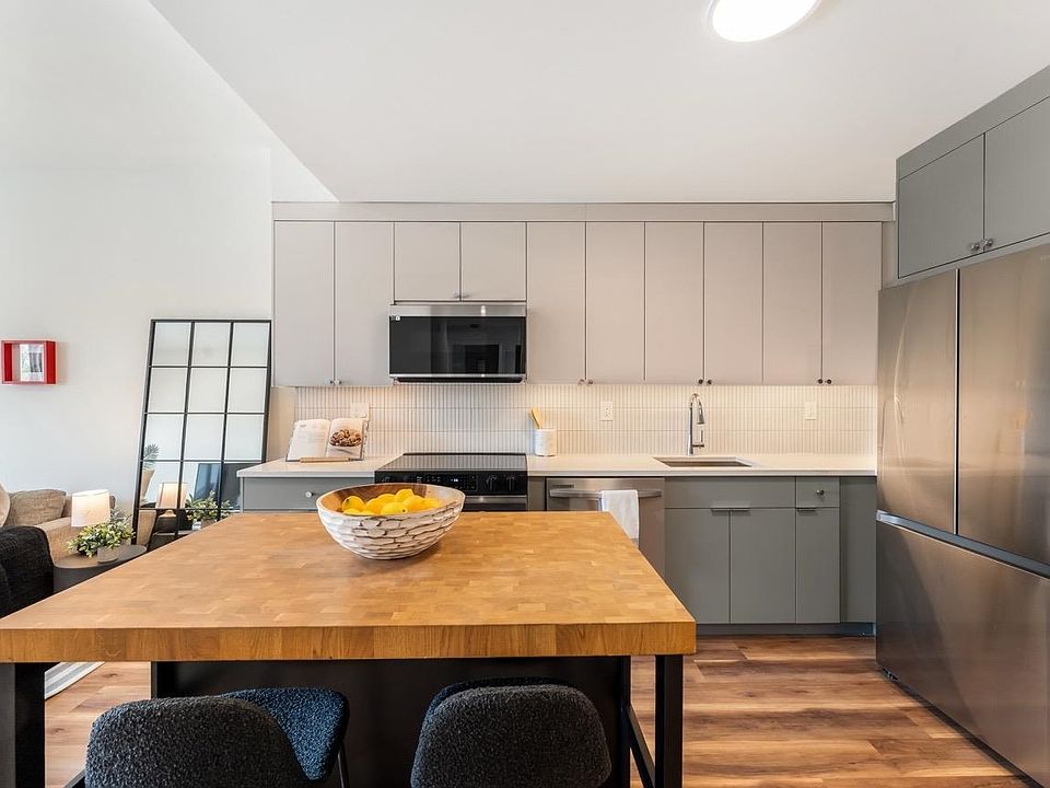 1st image of 857 Communipaw Ave #413