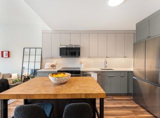 857 Communipaw Ave #413, Jersey City, NJ 07304