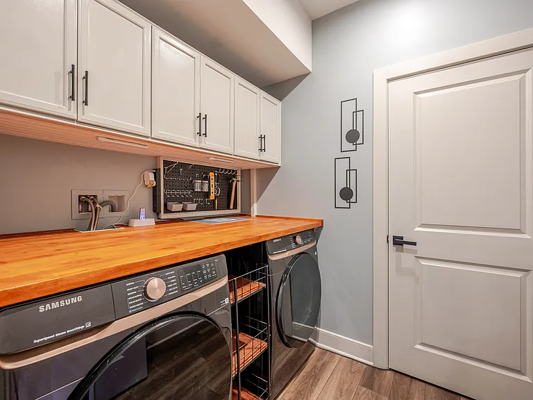 102 Saint Ives Pl #105 — Photo 7