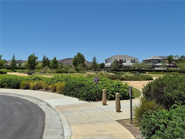 31810 Ives Ct — Photo 29