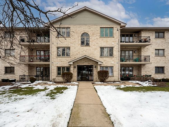 2nd image of 6640 183rd St APT 3B