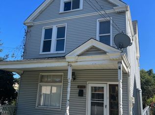 3516 Duquesne Ave, West Mifflin, PA 15122