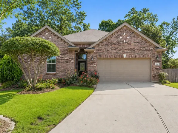 2035 Elkington Circle, Conroe, TX 77304
