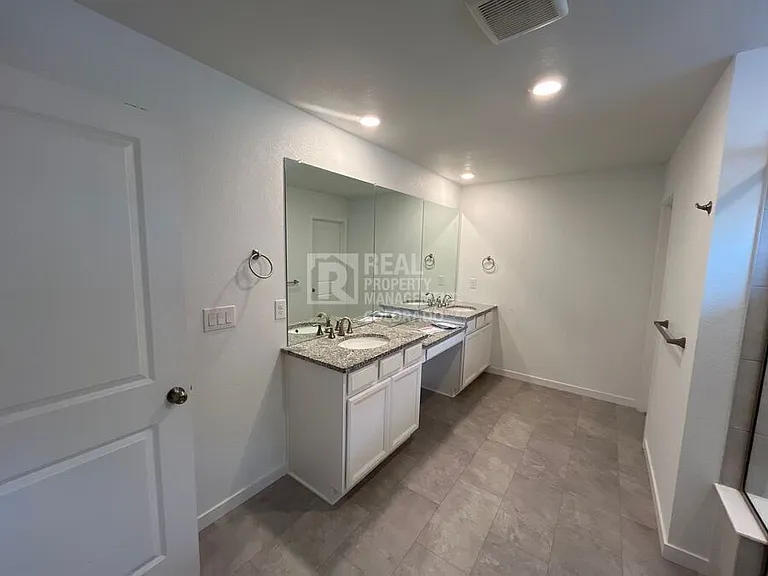 4017 Wyatt Falls Dr — Photo 5