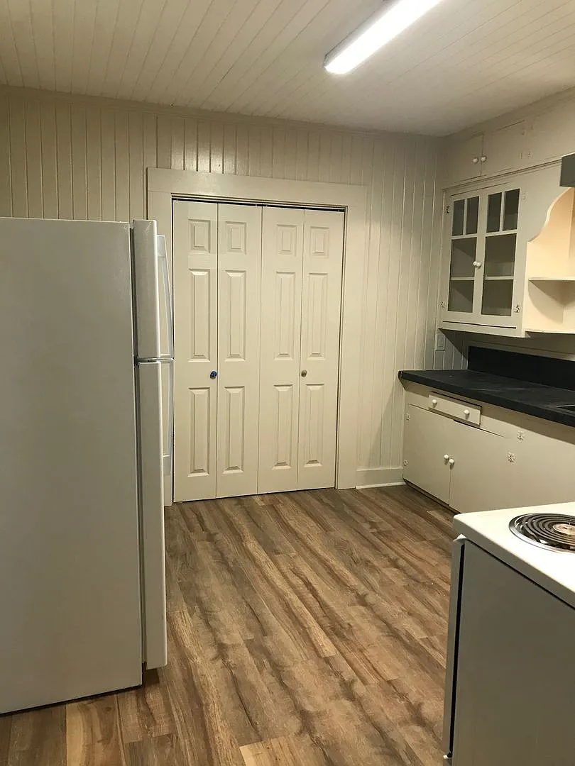 2 bedroom 1 bath home for lease — Photo 4