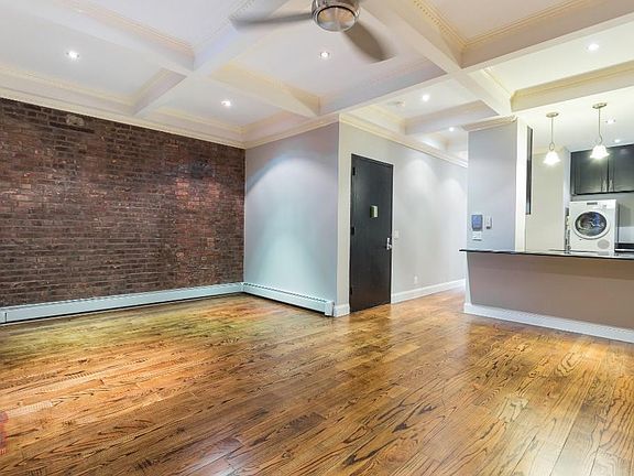 5th image of 2071 A C P Jr Blvd APT 2
