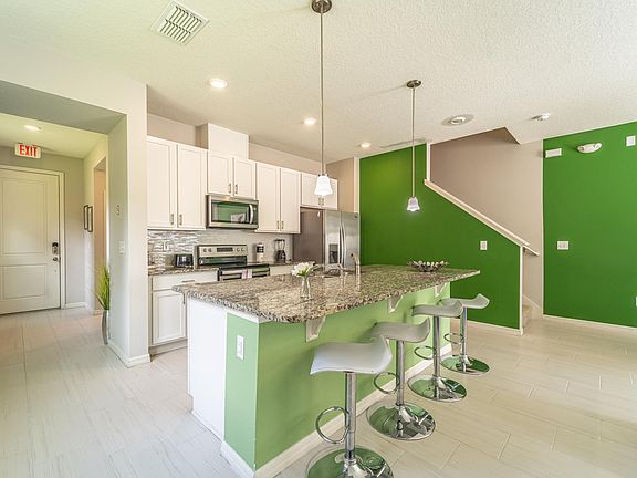 4th image of 5162 Crown Haven Dr
