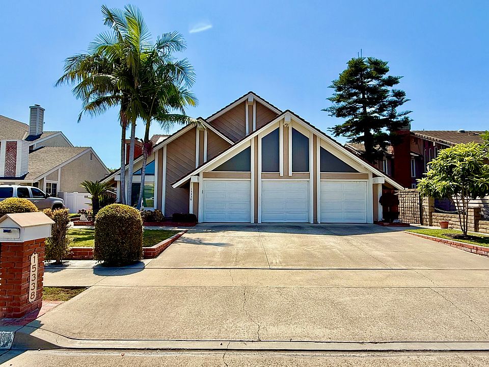 1st image of 15338 Nantes Cir