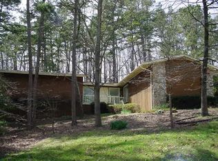 4609 Forest Pl, Suwanee, GA 30041