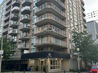 18 Stafford St #116, Toronto, ON M5V 3W4