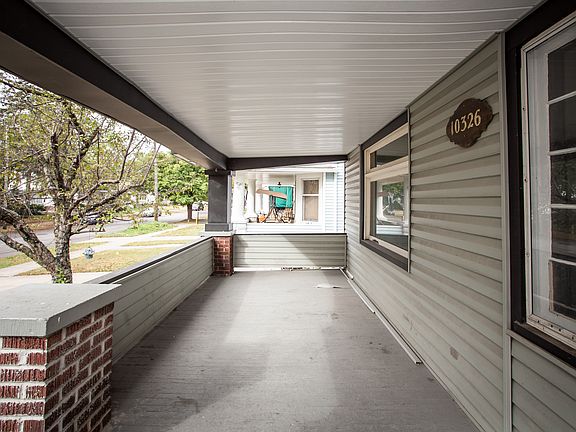 3rd image of 10326 Fidelity Ave