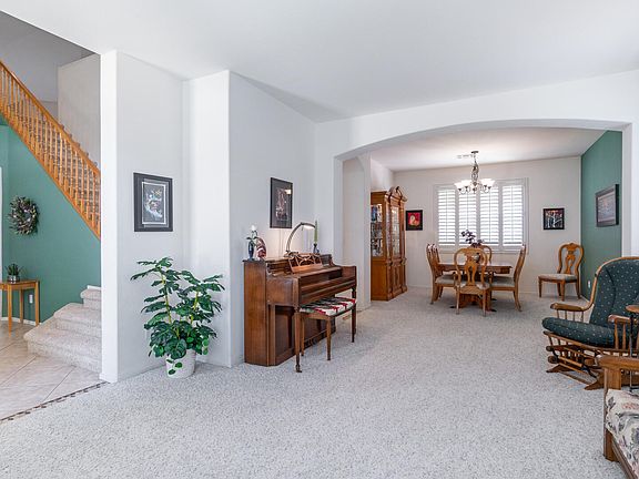 5th image of 7566 W MARY JANE Lane