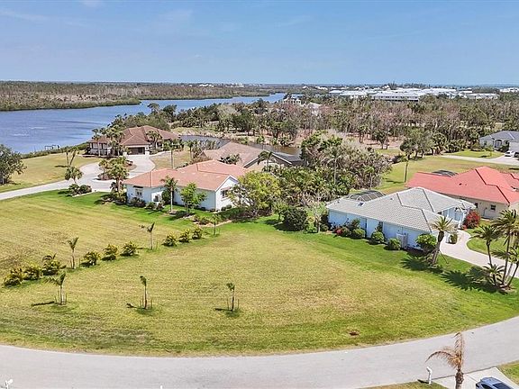 4th image of 11 Amberjack Ln