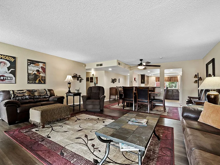 283 Leisure World — Photo 14