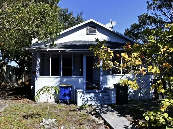 416 Cedar Place, Fort Pierce, FL 34950