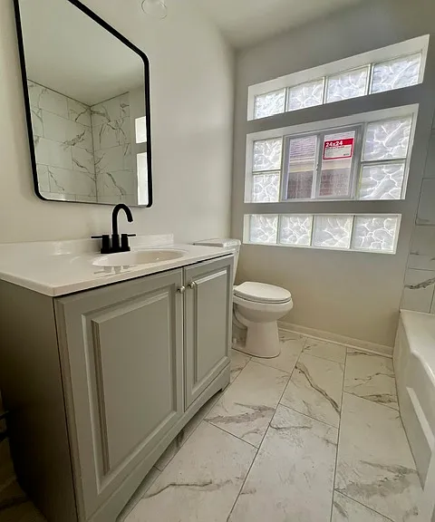 5714 N Jersey Ave #1E — Photo 1
