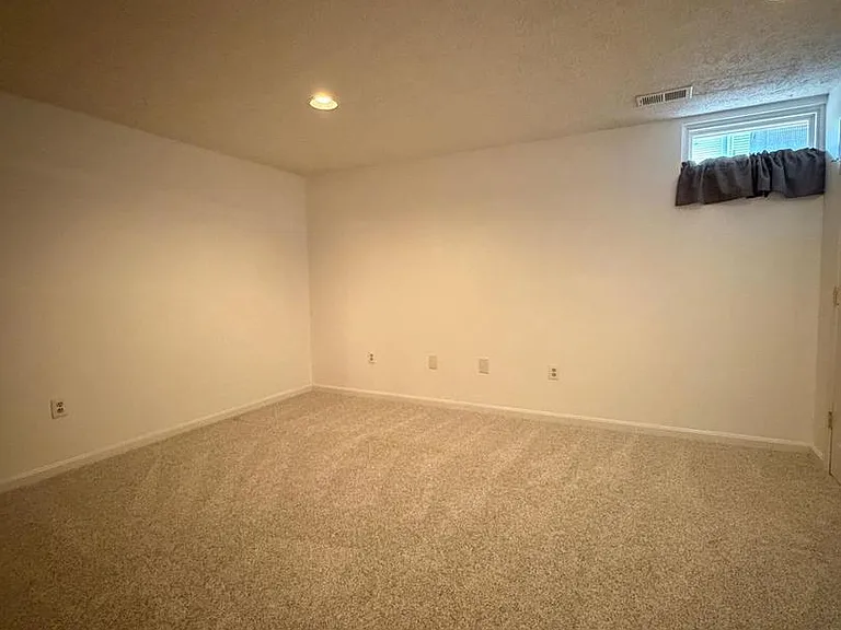 14611 Flower Hill Ct — Photo 20