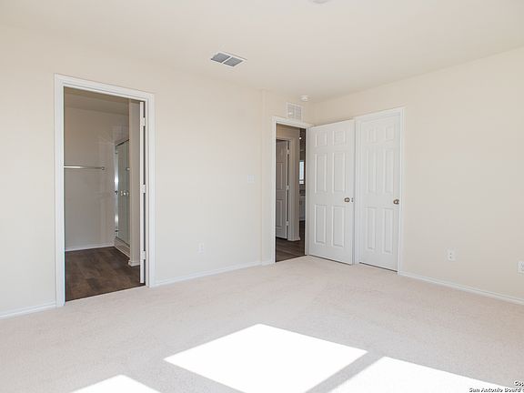 3rd image of 4044 Lily Glade Ln.