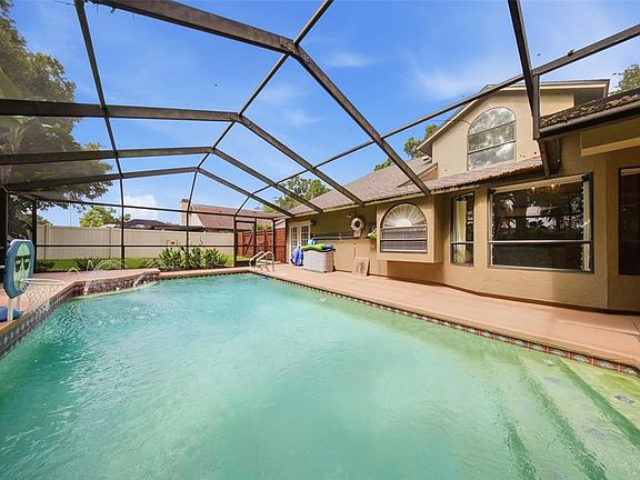 2nd image of 2704 BUCKHORN OAKS DRIVE