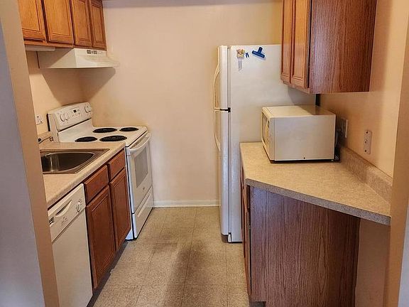 4th image of 602 Mulford St APT 3C