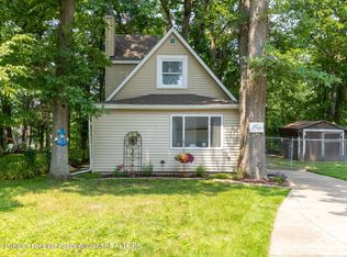 6285 Ridge St, Haslett, MI 48840