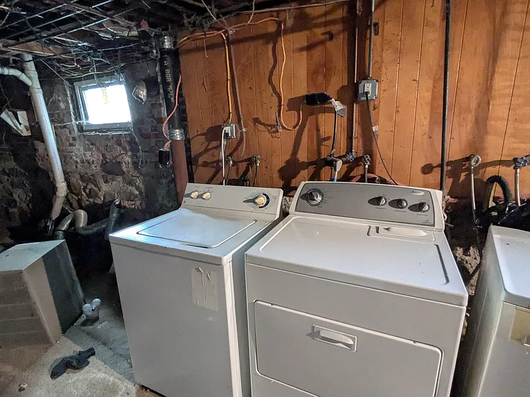 51 Glendale St #1A — Photo 8
