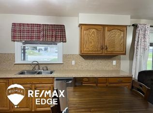 5460 N Henderson Rd, Davison, MI 48423