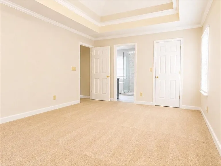 1630 Green Oak Cir — Photo 18