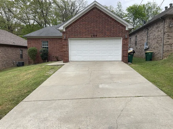 1717 Nichols Rd, Little Rock, AR 72205