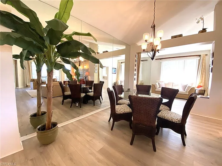 1570 Winding Oaks Way #201 — Photo 5