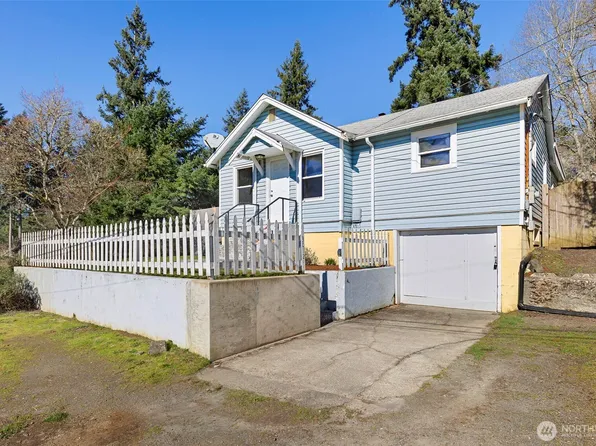 3012 17th Street, Bremerton, WA 98312