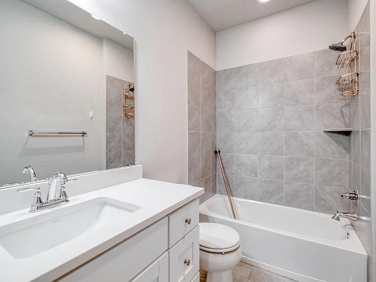 224 Eves Necklace Dr — Photo 19