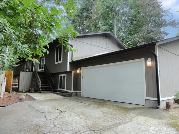 21627 SE 271st Street, Maple Valley, WA 98038