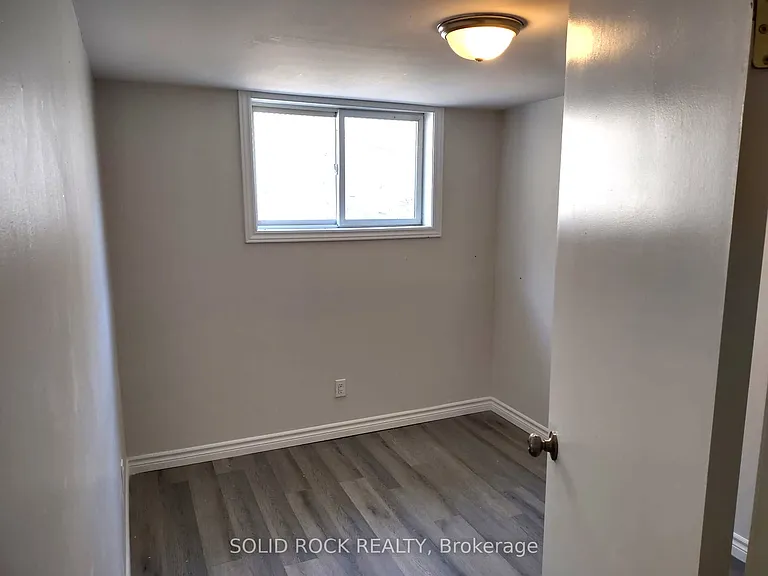 1254 E Dorchester Ave #1A — Photo 7