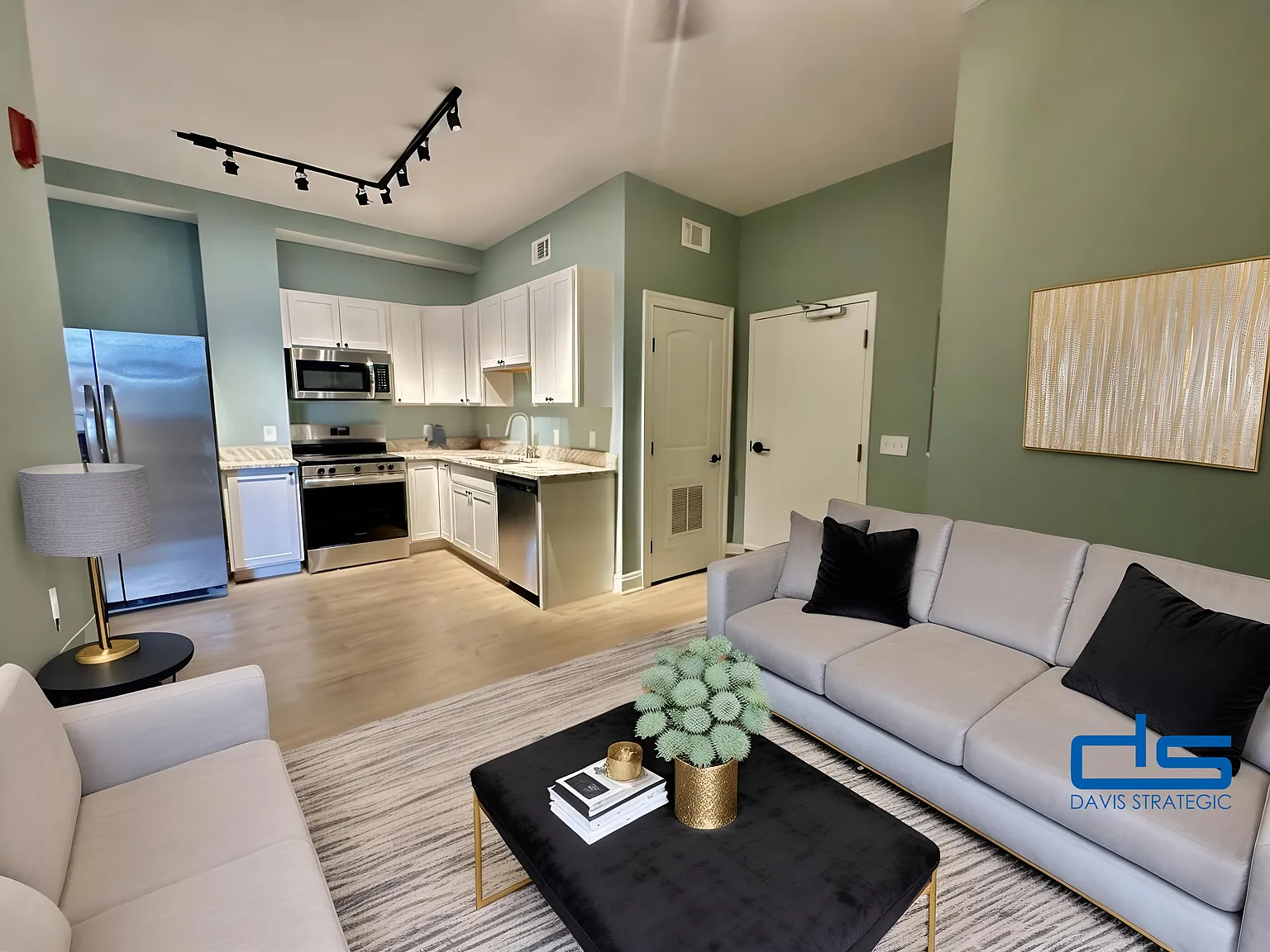 1 bed, 950 sqft, $1,295 — Photo 2