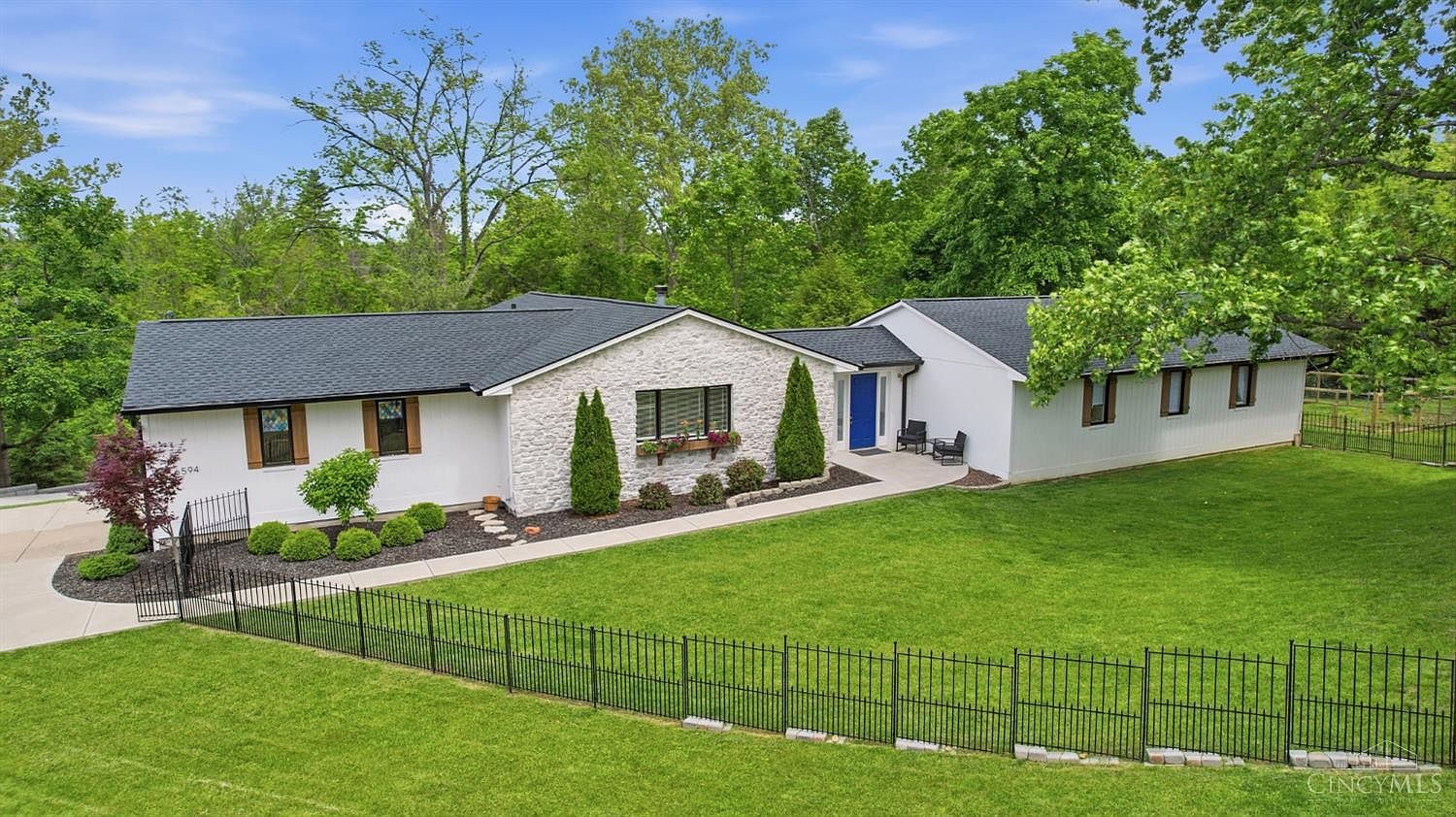 6594 Springdale Rd, Cincinnati, OH 45247 | MLS #1887614 | Zillow